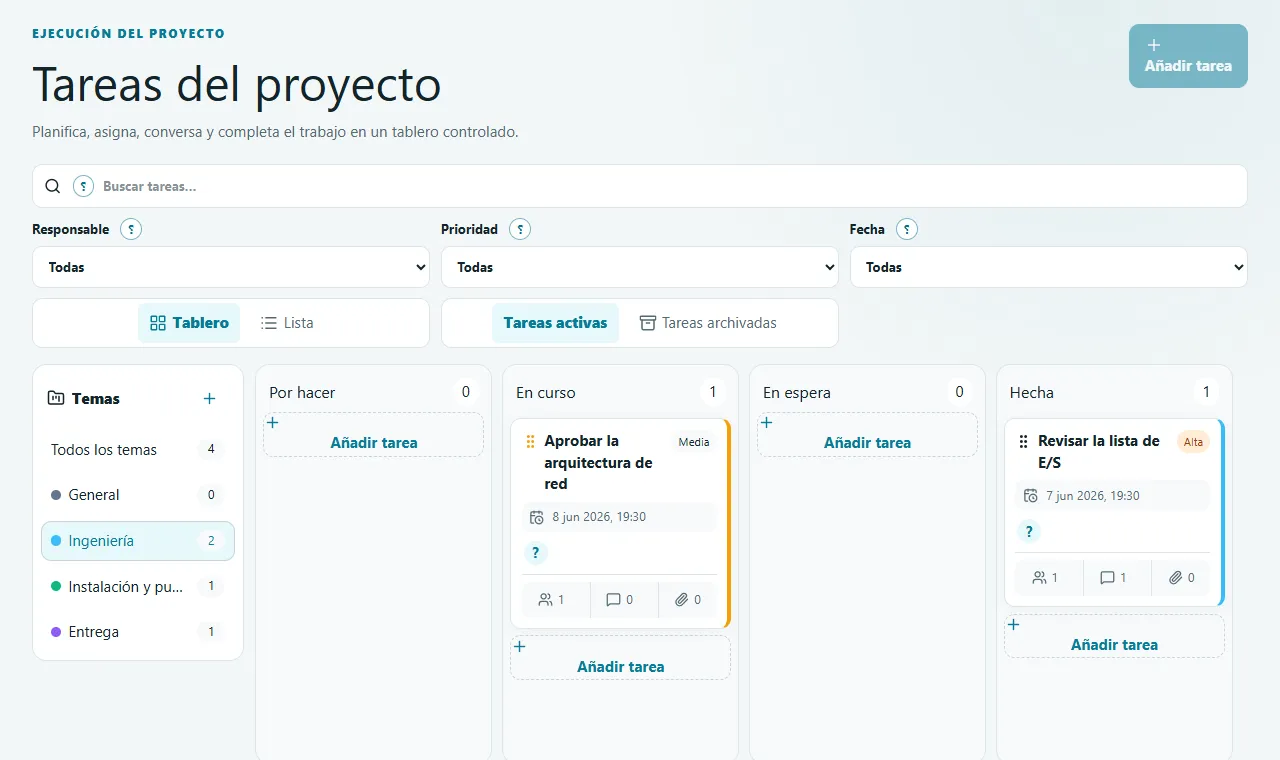 Tareas del proyecto: Planifica por tema, responsable, prioridad y fecha con comentarios y adjuntos.